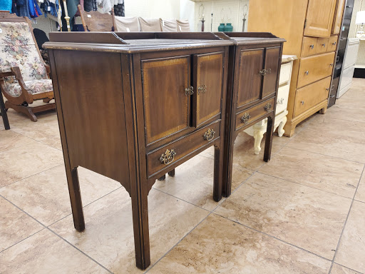 Thrift Store «Goodwill», reviews and photos, 526 W Foothill Blvd, Glendora, CA 91741, USA