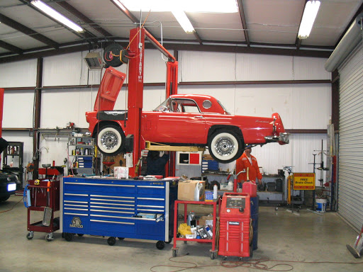 Auto Repair Shop «Victory Lane Automotive», reviews and photos, 264 Kitty Hawk Rd, Universal City, TX 78148, USA