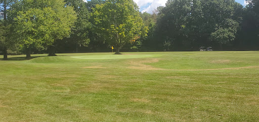 Golf Course «Loyal Oak Golf Course», reviews and photos, 2909 S Cleveland Massillon Rd, Norton, OH 44203, USA