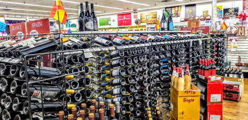 Liquor Store «Crown Wine & Spirits», reviews and photos, 1030 NE 15th Ave, Fort Lauderdale, FL 33304, USA