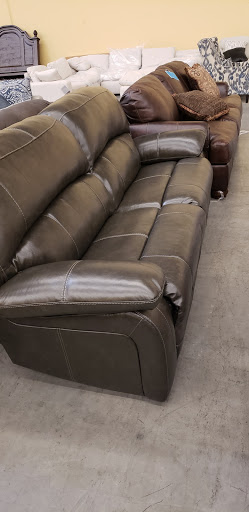 Furniture Store «Ashley Furniture HomeStore», reviews and photos, 14810 North Freeway #100, Houston, TX 77090, USA