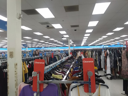 Clothing Store «Ross Dress for Less», reviews and photos, 20618 I-45, Spring, TX 77373, USA