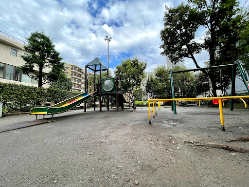 Minami-Aoyama 6-chome Children's Park