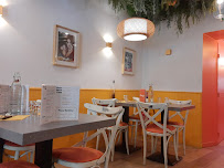 Atmosphère du Pizzeria Giorgio e Basta à Saint-Bonnet-de-Mure - n°4