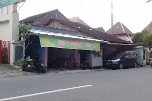 Warung SERBI (Serba Babi) image