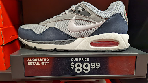 Clothing Store «Nike Factory Store», reviews and photos, 345 U.S. 1 Bypass #1, Kittery, ME 03904, USA