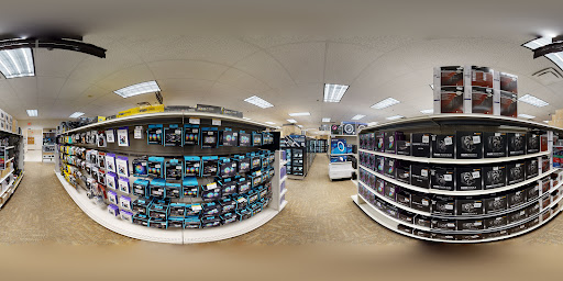 Computer Store «Micro Center», reviews and photos, 3710 Minnesota 100 South, St Louis Park, MN 55416, USA