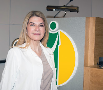 Dr Efi Roboti - Dr Efi Roboti