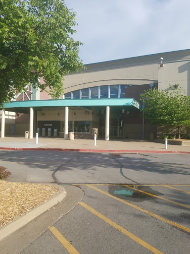 Movie Theater «AMC Southroads 20», reviews and photos, 4923 E 41st St, Tulsa, OK 74135, USA