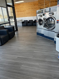 The Laundry Place - Photo 7 - Car repair in Des Moines, IA, Des Moines