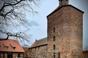 Burg Beeskow image