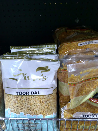 Indian Grocery Store «India Imports», reviews and photos, 2079 NW Aloclek Dr, Hillsboro, OR 97124, USA