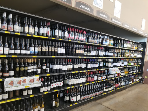 Grocery Store «Grocery Outlet Bargain Market», reviews and photos, 2079 23rd St, San Pablo, CA 94806, USA