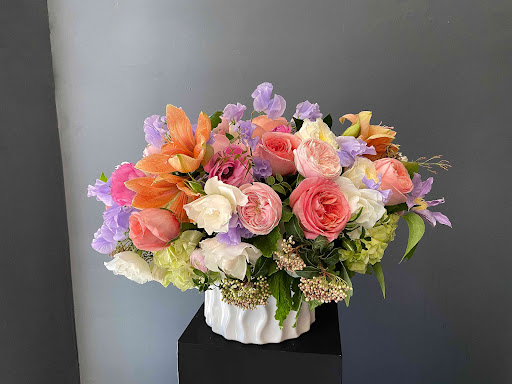 Twigs & Thyme Floral Studio image