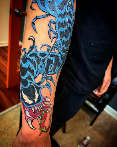 Explore poison ivy tattoo ideas, creative tattoo ideas in Virginia Beach, available at Studio Evolve