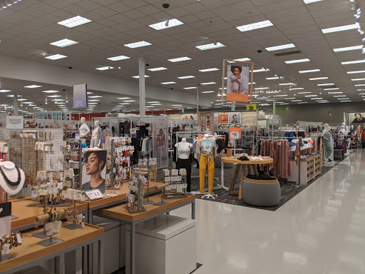 Department Store «Target», reviews and photos, 11290 W Broad St, Glen Allen, VA 23060, USA