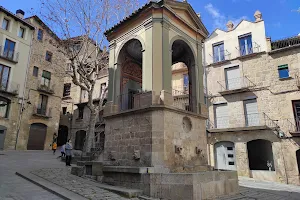Font de la plaça de Sant Joan image