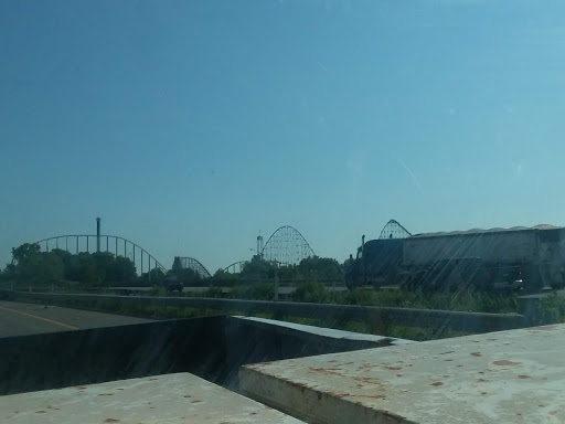 Amusement Park «Worlds Of Fun Village», reviews and photos, 8000 NE Parvin Rd, Kansas City, MO 64161, USA