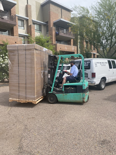 Moving and Storage Service «Two Men and a Truck», reviews and photos, 7039 E 6th St, Scottsdale, AZ 85251, USA