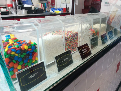 Ice Cream Shop «Cold Stone Creamery», reviews and photos, 4247 Atlantic Ave, Long Beach, CA 90807, USA