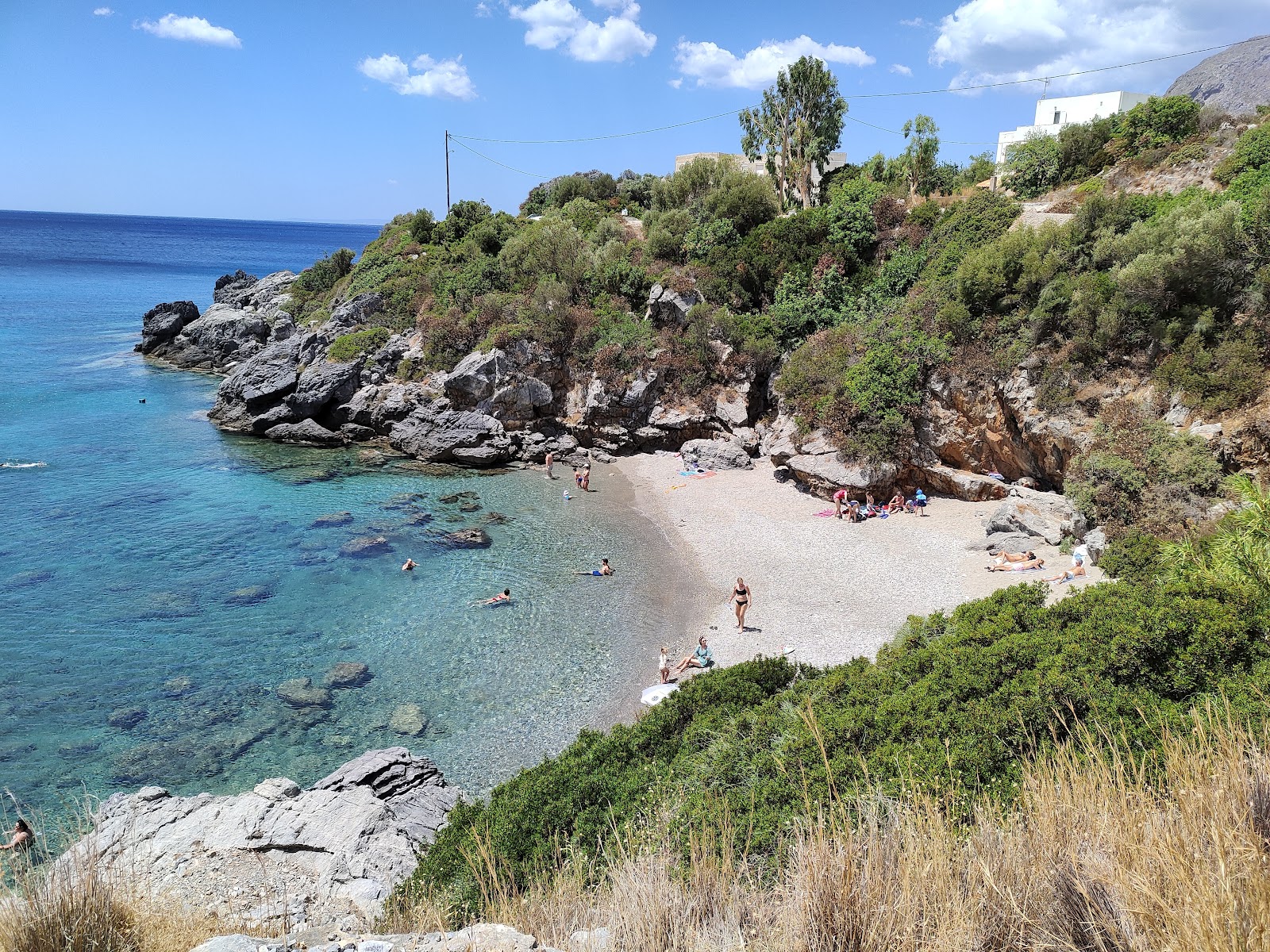 Foto von Foteinari Beach mit graue kiesel Oberfläche
