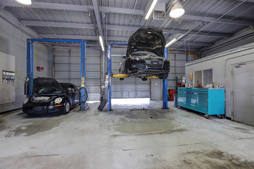 Auto Repair Shop «Noe Import Auto», reviews and photos, 63 E McKellips Rd #114, Mesa, AZ 85201, USA