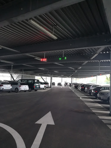 Parking F4 Airport Basel - Mulhouse - Parkhaus