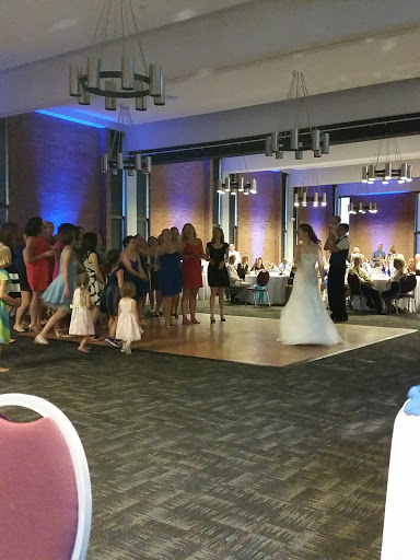 Conference Center «University of Louisville Event and Conference Service Center at Shelby Campus», reviews and photos, 450 N Whittington Pkwy, Louisville, KY 40222, USA