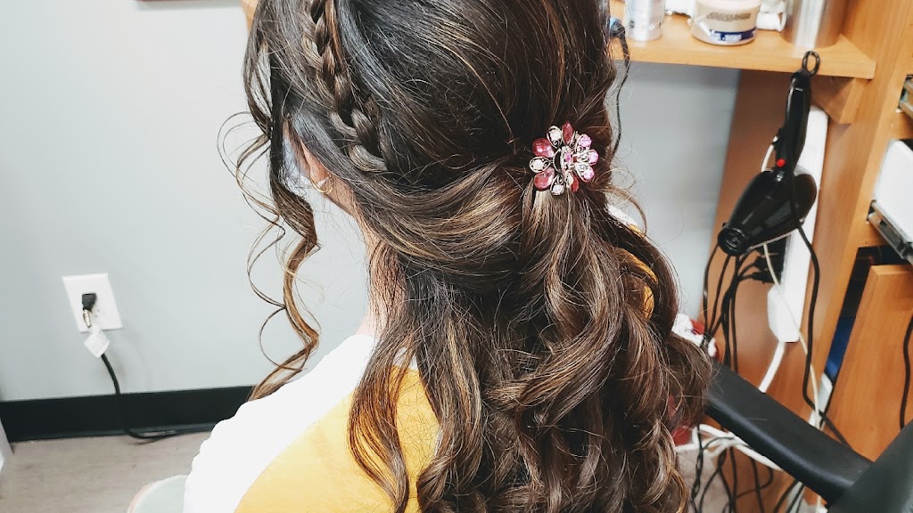 D & L BEAUTY SALON 75180