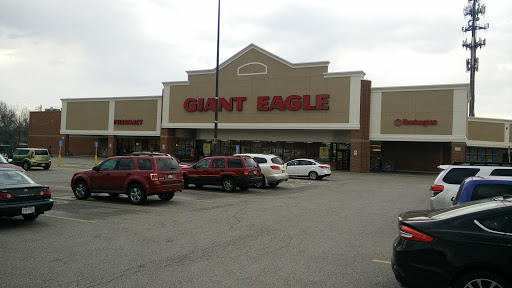 Supermarket «Giant Eagle Supermarket», reviews and photos, 21593 Lorain Rd, Fairview Park, OH 44126, USA