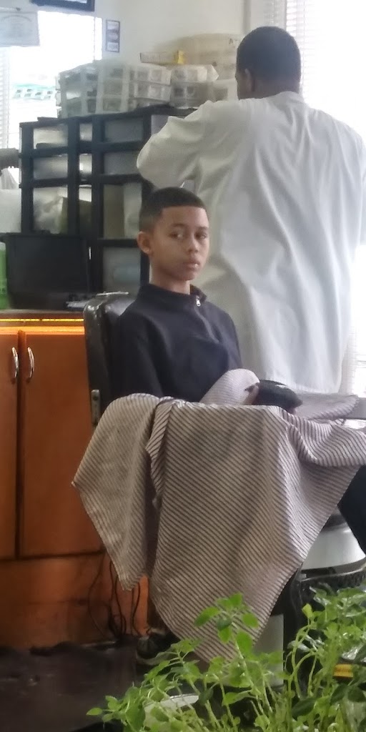 A Touch of Heaven Barber & Style Shop 27589