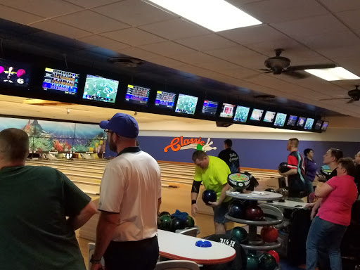 Bowling Alley «Classic Lanes», reviews and photos, 7501 S Howell Ave, Oak Creek, WI 53154, USA