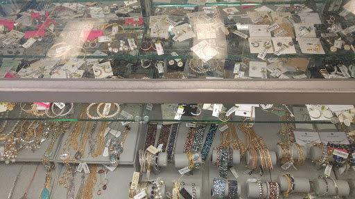 Clothing Store «Ross Dress for Less», reviews and photos, 3500 East-West Hwy, Hyattsville, MD 20782, USA