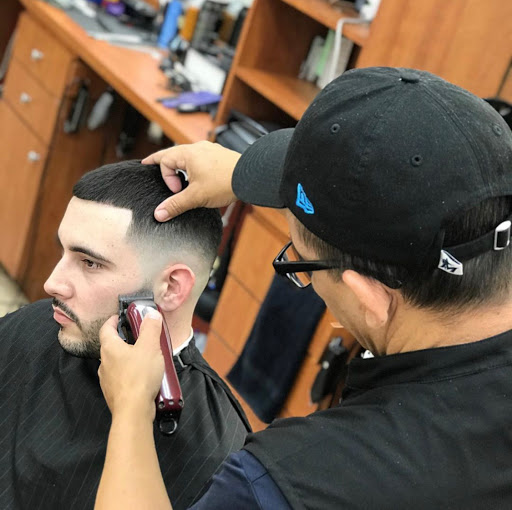 Barber Shop «Headz Up Barber Shop Inc», reviews and photos, 16529 NW 57th Ave, Miami Gardens, FL 33014, USA