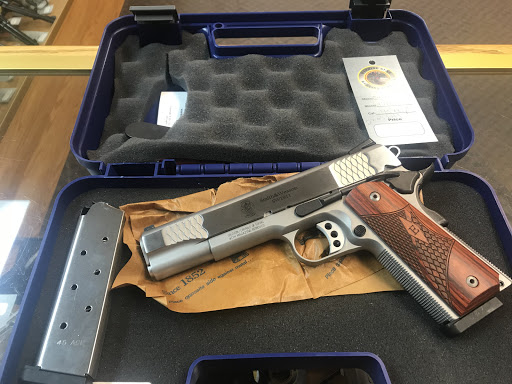 Gun Shop «Wyoming Guns», reviews and photos, 5987 S Suncoast Blvd, Homosassa, FL 34446, USA