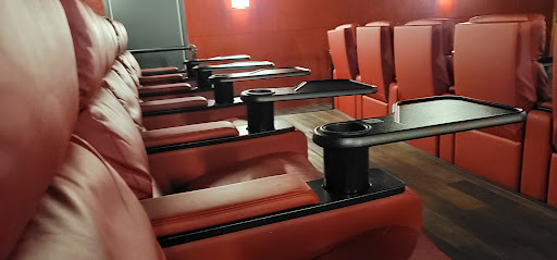 Movie Theater «Studio 35 Cinema & Drafthouse», reviews and photos, 3055 Indianola Ave, Columbus, OH 43202, USA