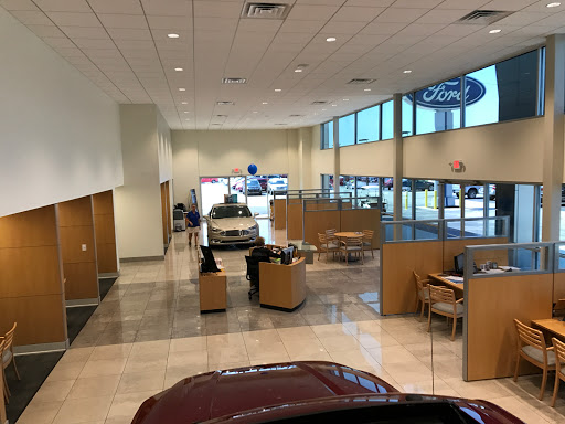 Ford Dealer «Lynn Layton Ford», reviews and photos, 3300 US-31, Decatur, AL 35603, USA