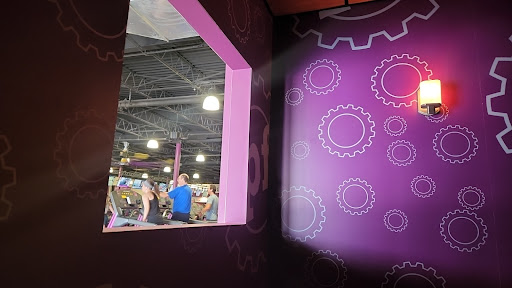 Gym «Planet Fitness», reviews and photos, 5708 Charlotte Pike, Nashville, TN 37209, USA