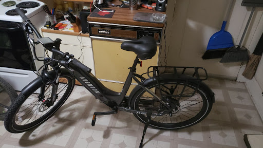 Bicycle Store «Joy Machines Bike Shop», reviews and photos, 1836 W 25th St, Cleveland, OH 44113, USA