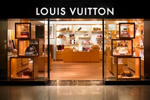 Louis Vuitton Barcelona El Corte Ingles image