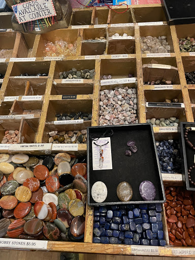 Book Store «Garland of Letters Bookstore», reviews and photos, 527 South St, Philadelphia, PA 19147, USA