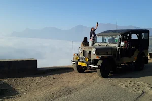 Munnar jeep safari & trekking & Hiking image