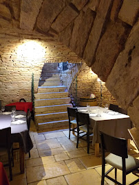 Atmosphère du Restaurant français Restaurant La Cadole à Givry - n°2