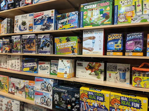 Toy Store «Professor Toy», reviews and photos, 7897 N Blackstone Ave, Fresno, CA 93720, USA