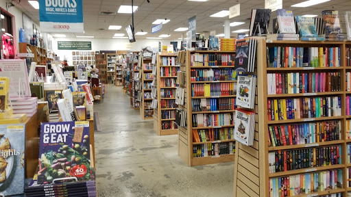 Book Store «Half Price Books», reviews and photos, 4027 Tacoma Mall Blvd, Tacoma, WA 98409, USA