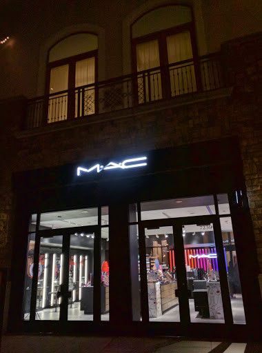 Cosmetics Store «MAC», reviews and photos, 7239 SW Bridgeport Rd, Portland, OR 97224, USA