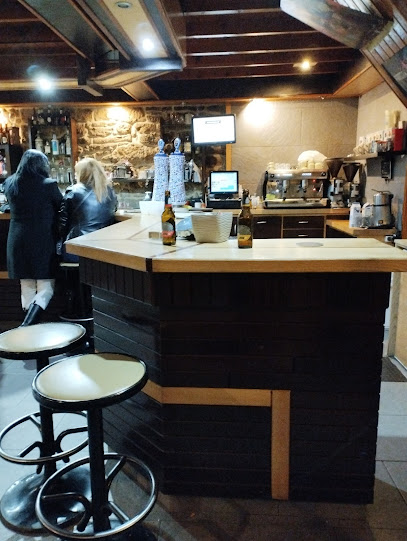 Café Pub SOA Bocatería - Rúa do Concello, 2, 27300 Guitiriz, Lugo, Spain