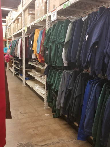 Home Improvement Store «HOBO - Home Owners Bargain Outlet», reviews and photos, 1693 Plainfield Rd, Crest Hill, IL 60403, USA