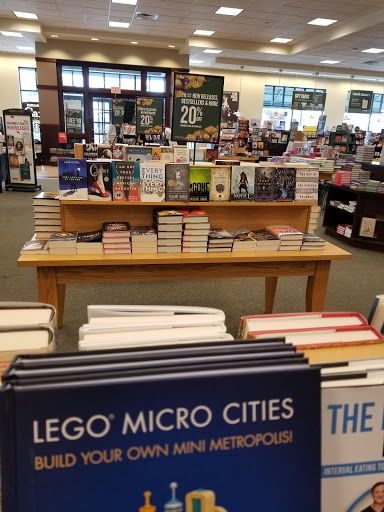 Book Store «Barnes & Noble», reviews and photos, 5100 Kilgore Ave, Hampton, VA 23666, USA