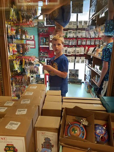 Toy Store «Terra Toys», reviews and photos, 2438 W Anderson Ln, Austin, TX 78757, USA